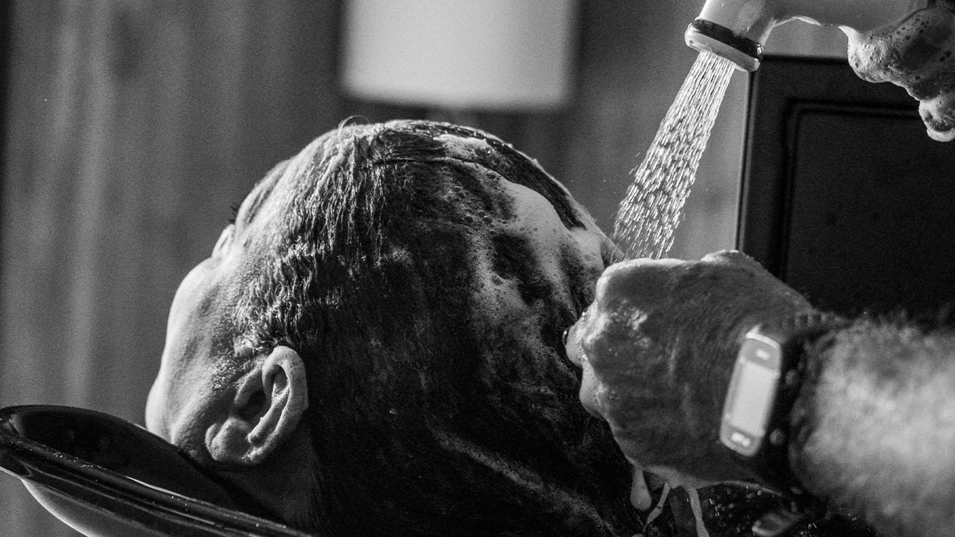 Choisir un coiffeur bio : Un engagement pour la santé et l&rsquo;éthique